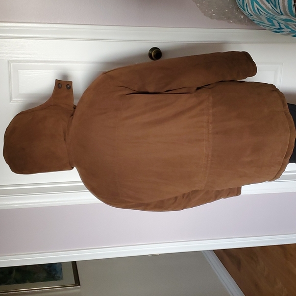 Weatherproof jacket - Picture 3 of 5